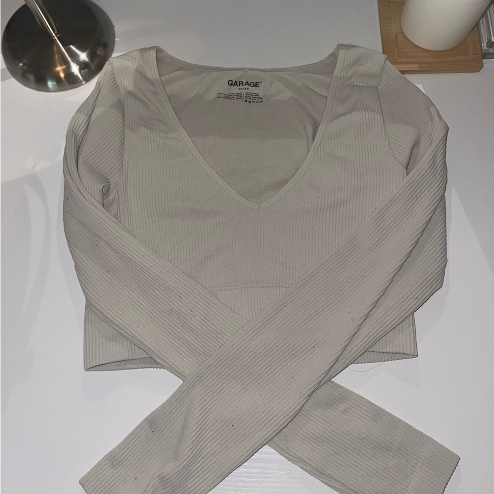 garage v neck long sleeve